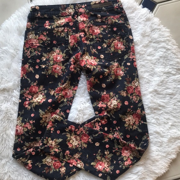 FOLDED & HUNG SLIM FLORAL PANT SIZE US 25-26 - Picture 3 of 8